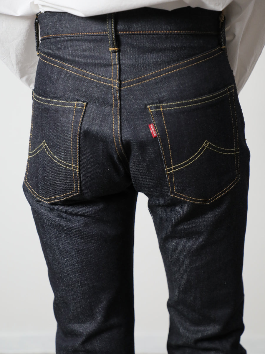 B-1969-XX-J-004 【岡山産 セルビッチデニム】 ジーンズ Straight Selvedge Denim