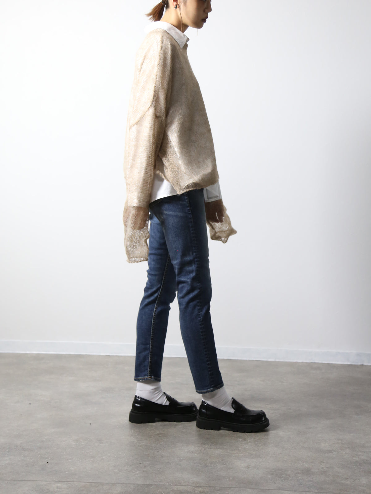 プレミアムジーンズ　テーパードストレート　ユーズドカラー/レディス