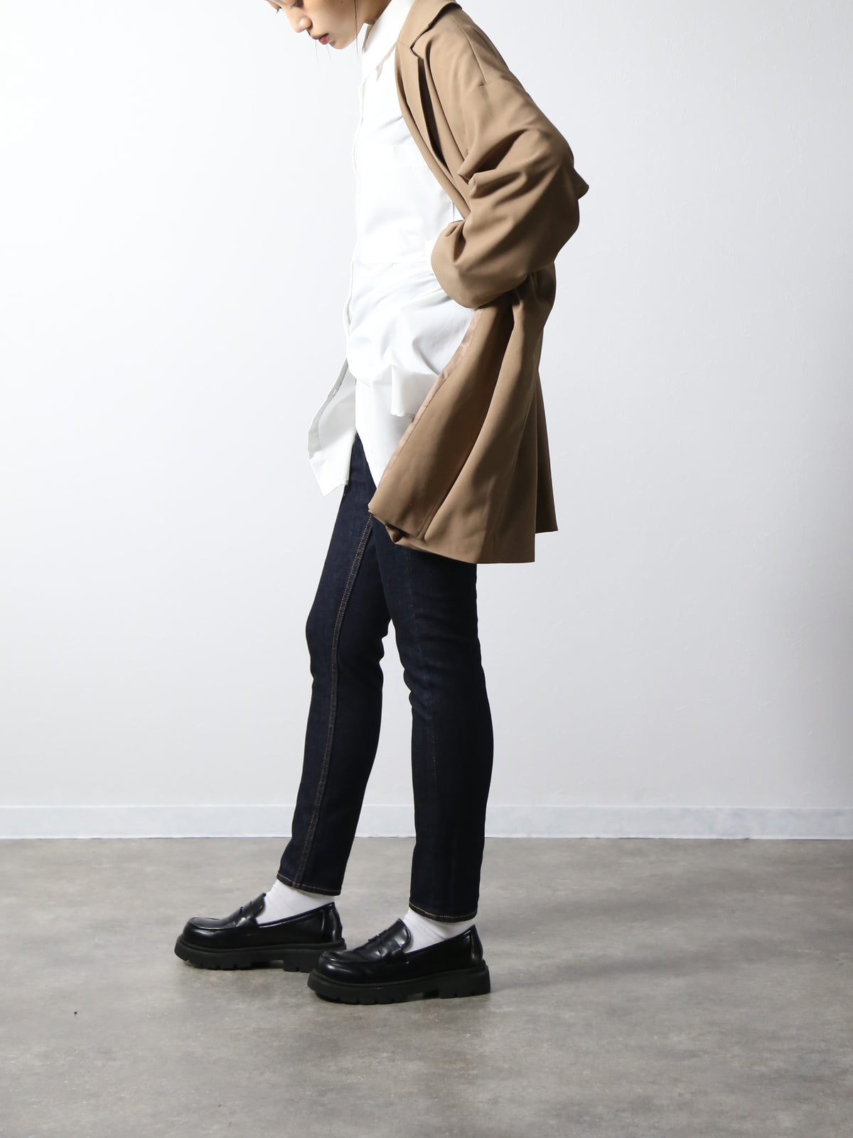 プレミアムジーンズ テーパードストレート　ワンウォッシュ/レディス