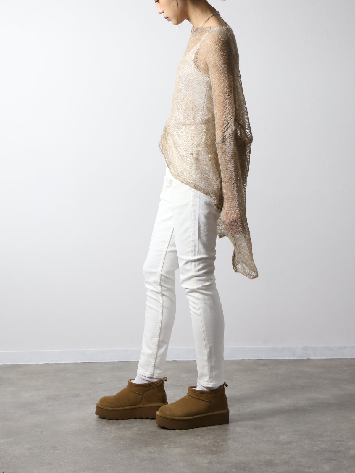 プレミアムジーンズ 　テーパードストレート　抗菌・防汚・撥水加工ホワイトデニム/レディス