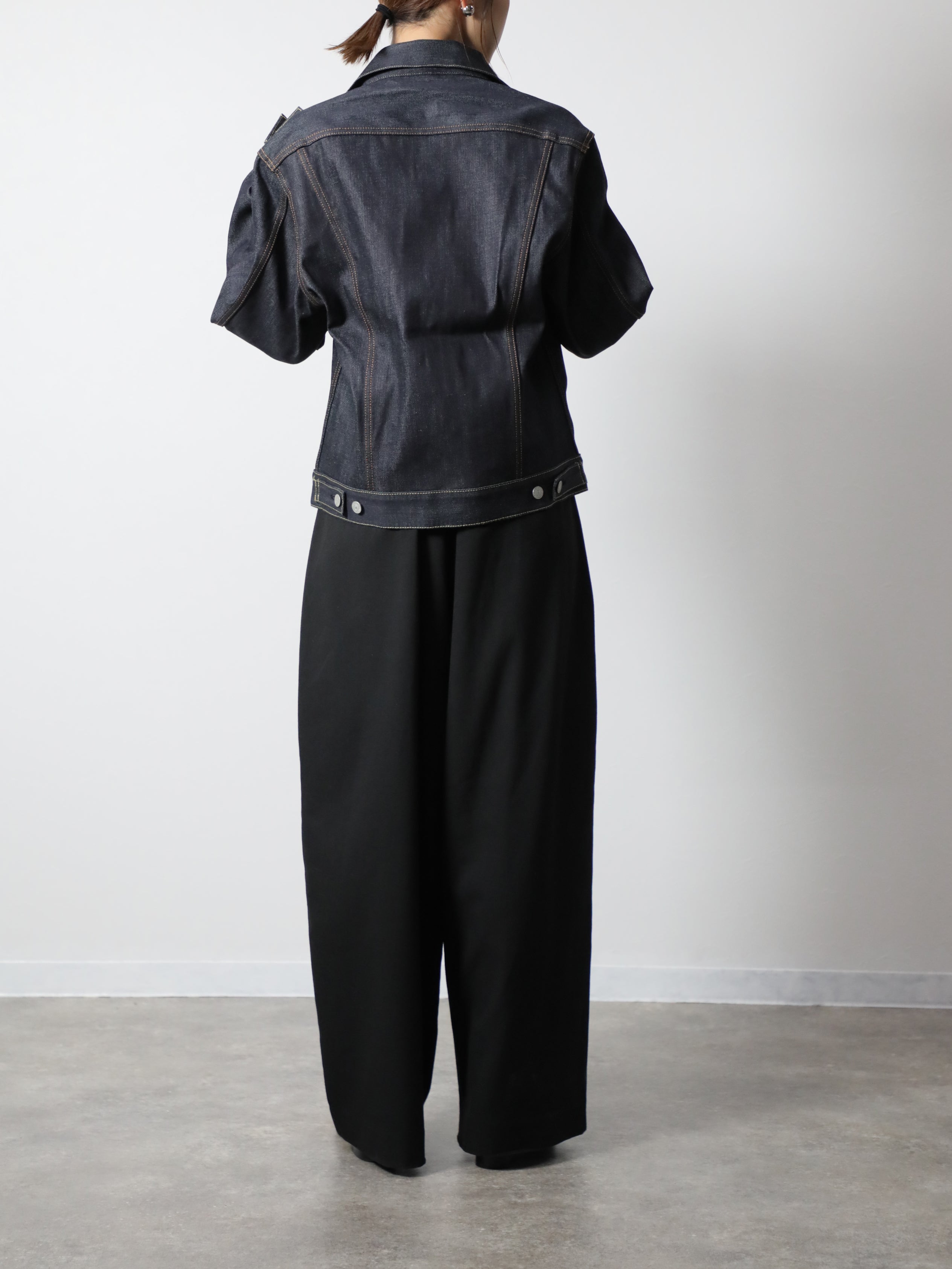 ★美品★IRENE デニムジャケット ブラック B-1969-XX-G-680 【岡山産 セルビッチデニム】デニムジャケット