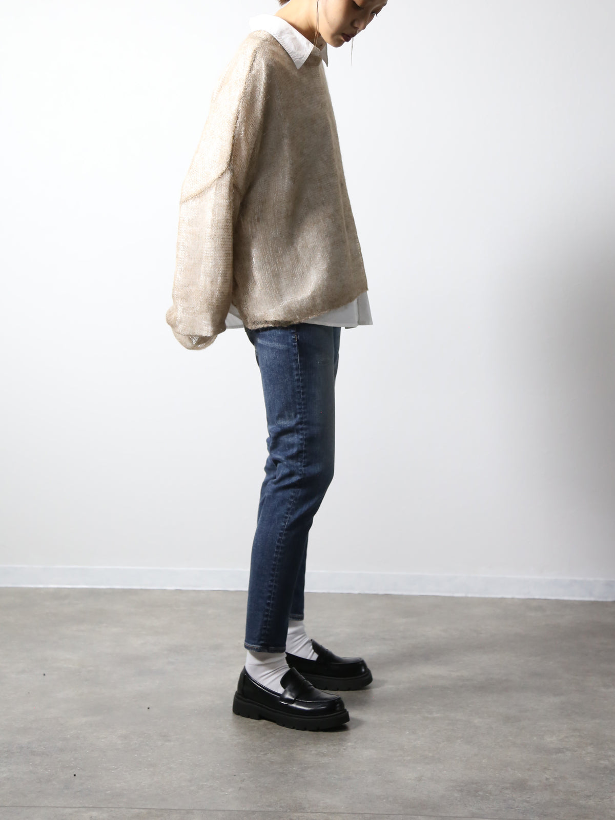 プレミアムジーンズ　テーパードストレート　ユーズドカラー/レディス