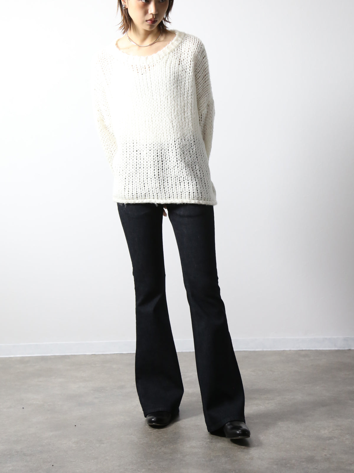 ジンバブエコットン ベルボトムジーンズ　ブラックカラーデニム/ユニセックス