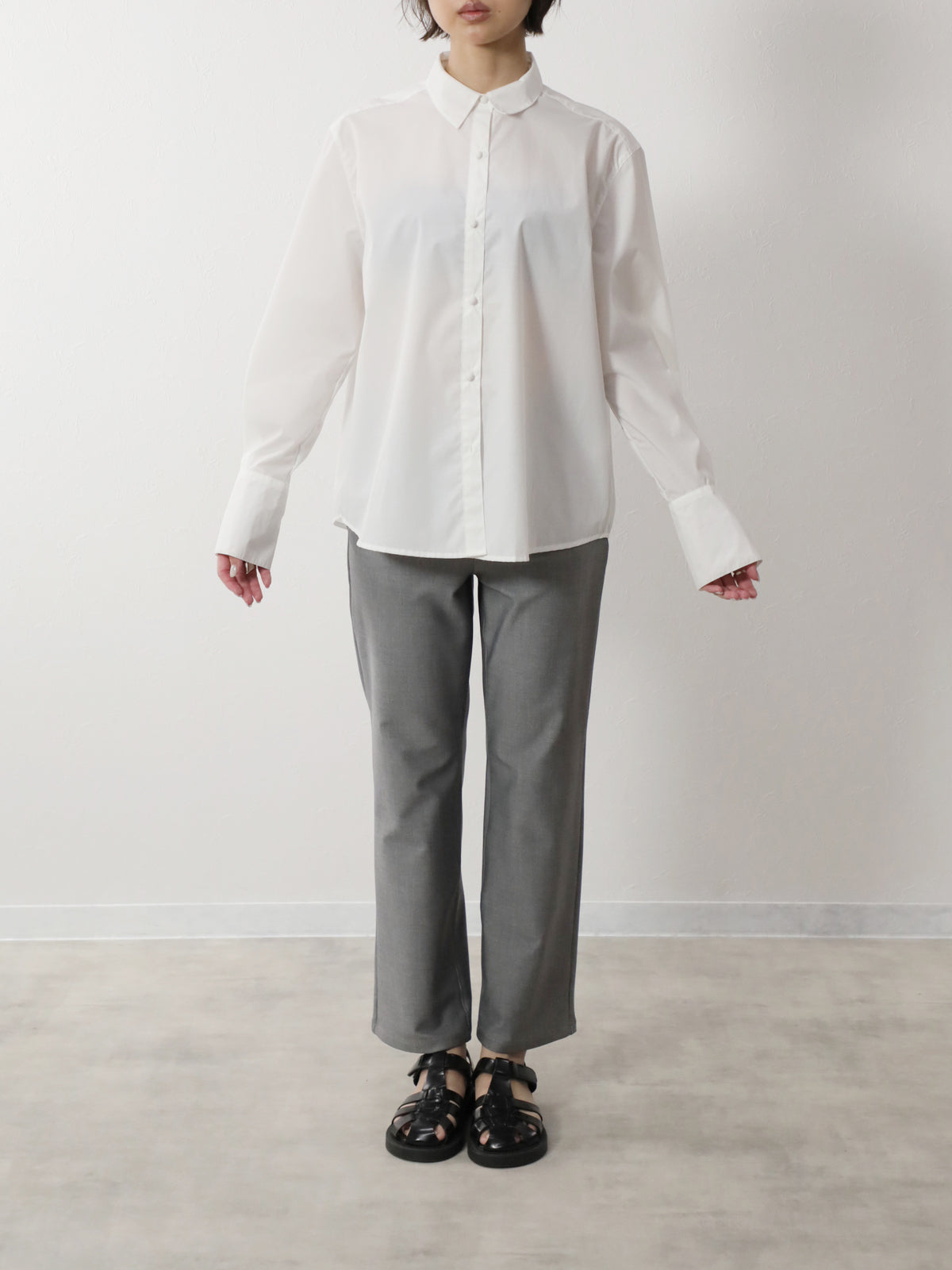 【210ジーンズ】デニムライク ソフトタッチハイテンション ストレート グレーカラー