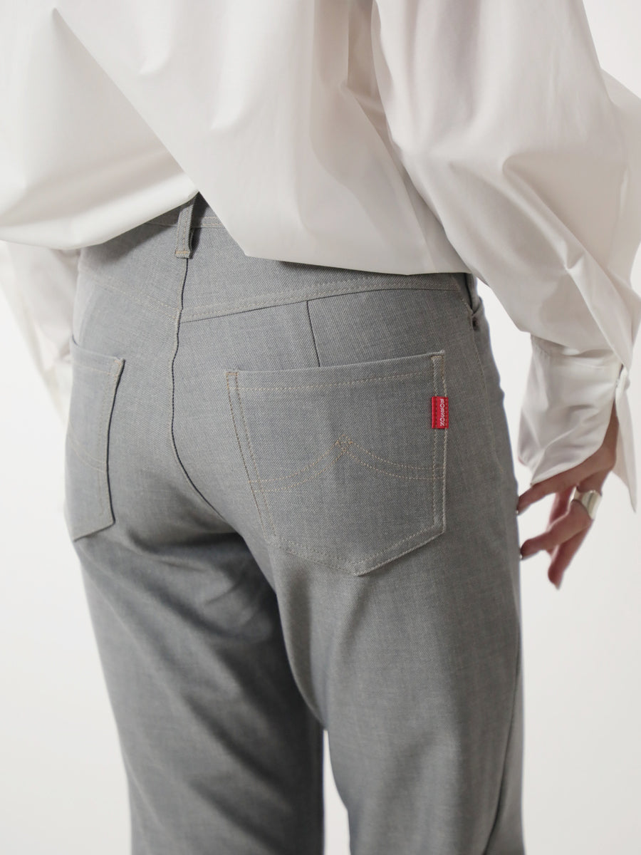 最終価格❣️FOXEY グレー ストレートデニム 38 NEWS｜FOXEY - フォクシー