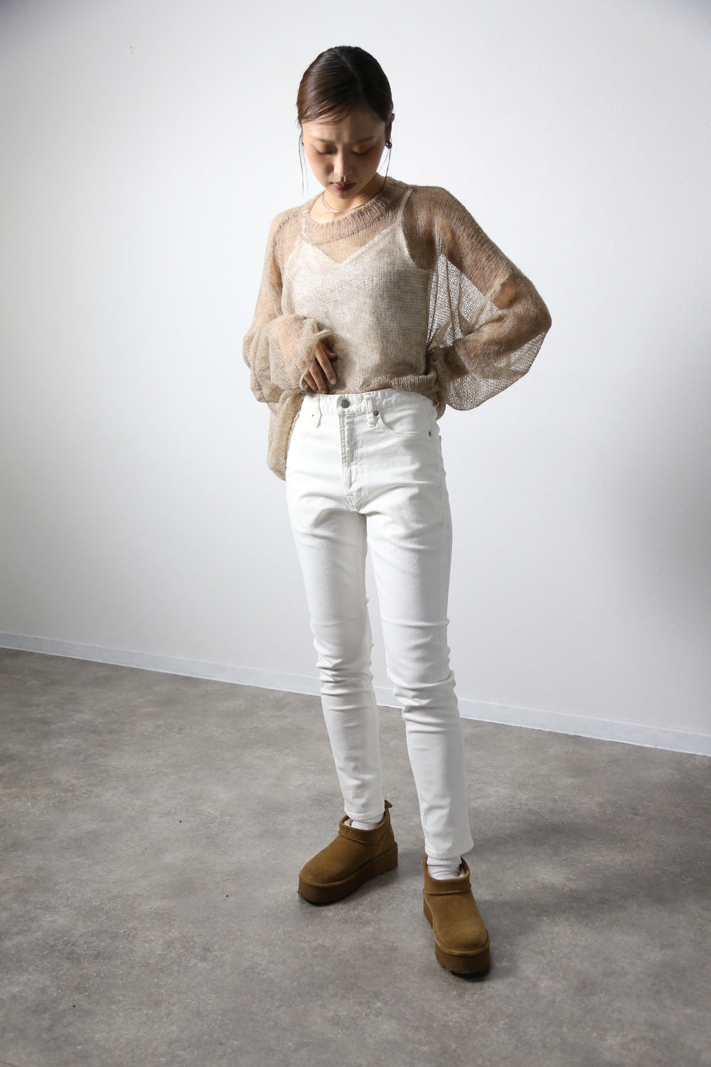 プレミアムジーンズ 　テーパードストレート　抗菌・防汚・撥水加工ホワイトデニム/レディス