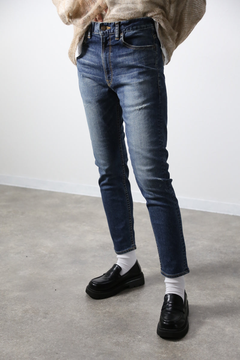 プレミアムジーンズ　テーパードストレート　ユーズドカラー/レディス