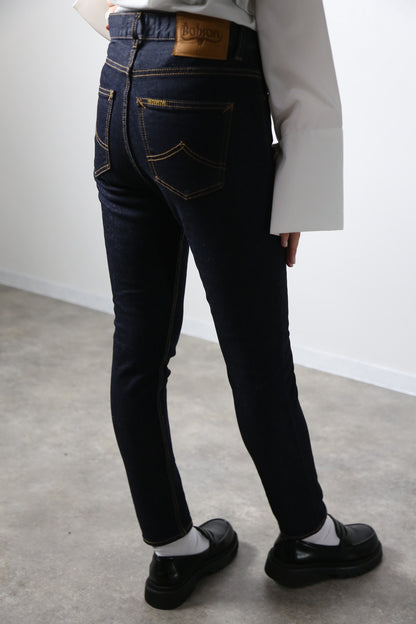 プレミアムジーンズ テーパードストレート　ワンウォッシュ/レディス