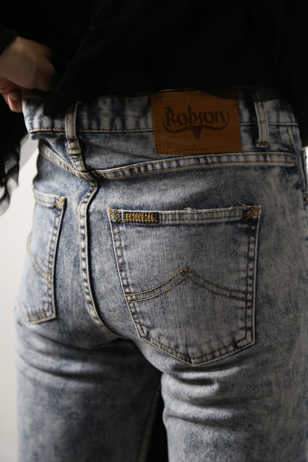 プレミアムジーンズ テーパードストレート　クラウドケミカルカラー/レディス