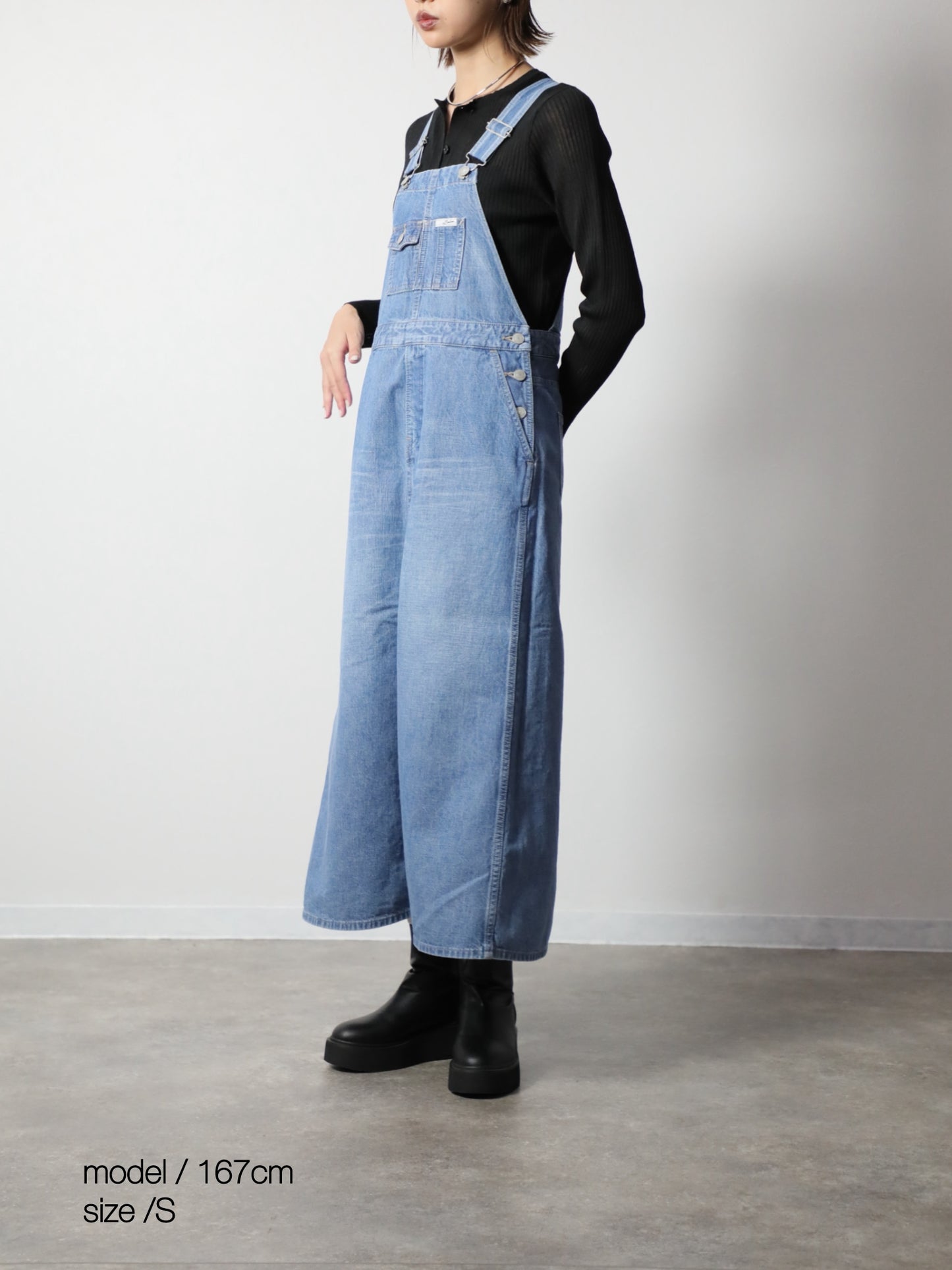 デニムオーバーオールスカート　サロペット　ブリーチカラー　レディス